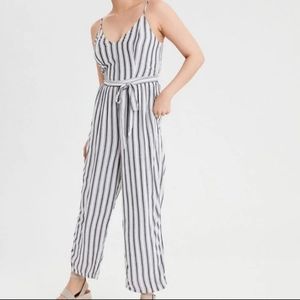 American Eagle Women's Tie Waist Jumpsuit White & Navy Striped Small Outfit